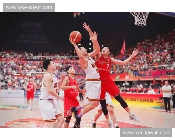 粤鲁巅峰对决：一场视频点燃的篮球情仇与城市荣光